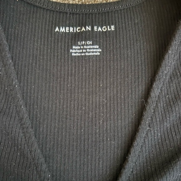 American Eagle Outfitters Black Bodysuit with Scrunch V-Neckline - Picture 9 of 13